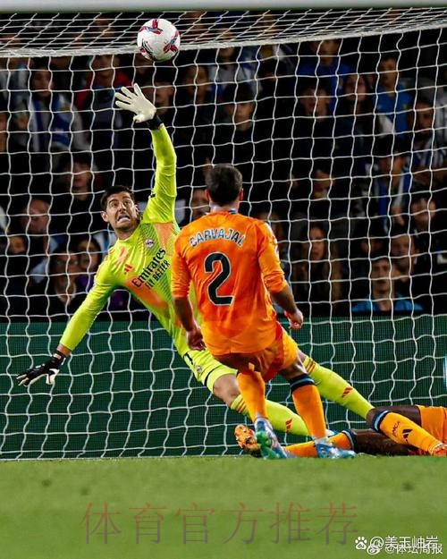 库尔图瓦:想赢球就得承受痛苦 又一场胜利 库尔图瓦:想赢球就得承受痛苦 又一场胜利